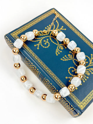 White & Gold Chunky Statement Necklace